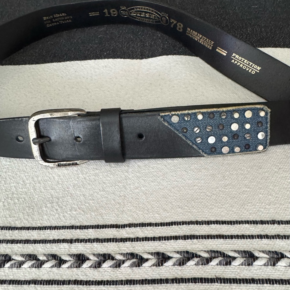 Diesel Black Leather Belt - Picture 4 of 8